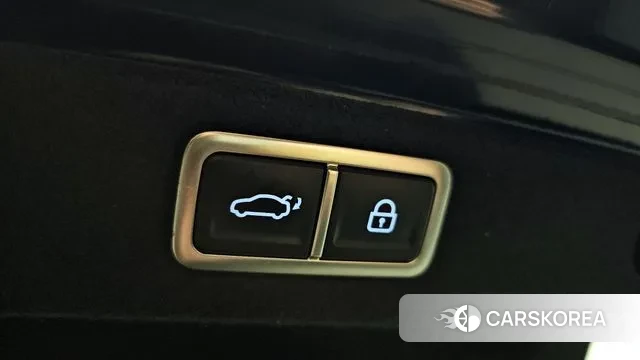 Hyundai Grandeur (GN7) id 3664635 из Кореи 11