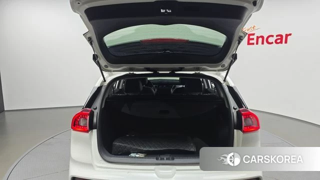 Kia Niro EV id 4856186 из Кореи 11