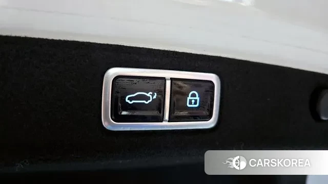 Hyundai Grandeur (GN7) id 3585810 из Кореи 11