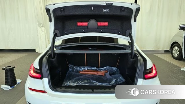 BMW 3 Series (G20) id 4323995 из Кореи 11