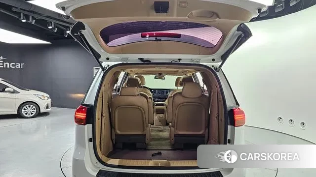 Kia All New Carnival id 3612815 из Кореи 11