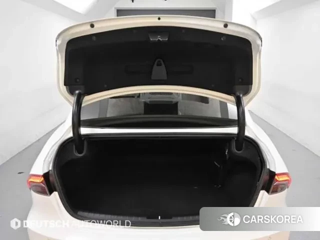 Hyundai Grandeur Hybrid (GN7) id 3406979 из Кореи 11