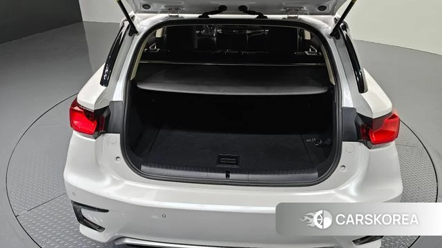 Lexus CT200h id 3917336 из Кореи 11