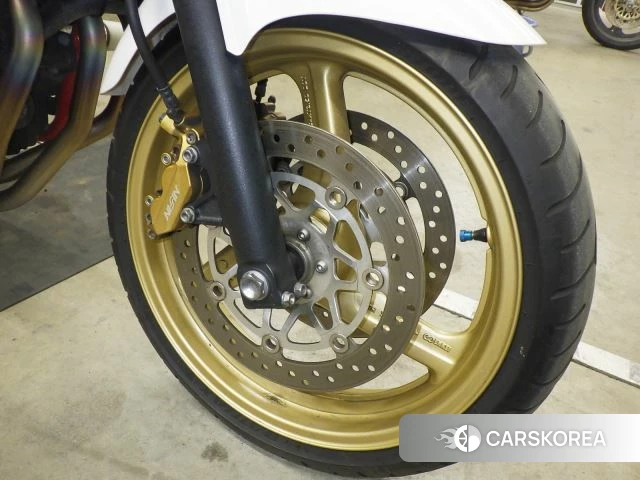 Honda CB400SF BOLDOR id 4184974 из Японии 11