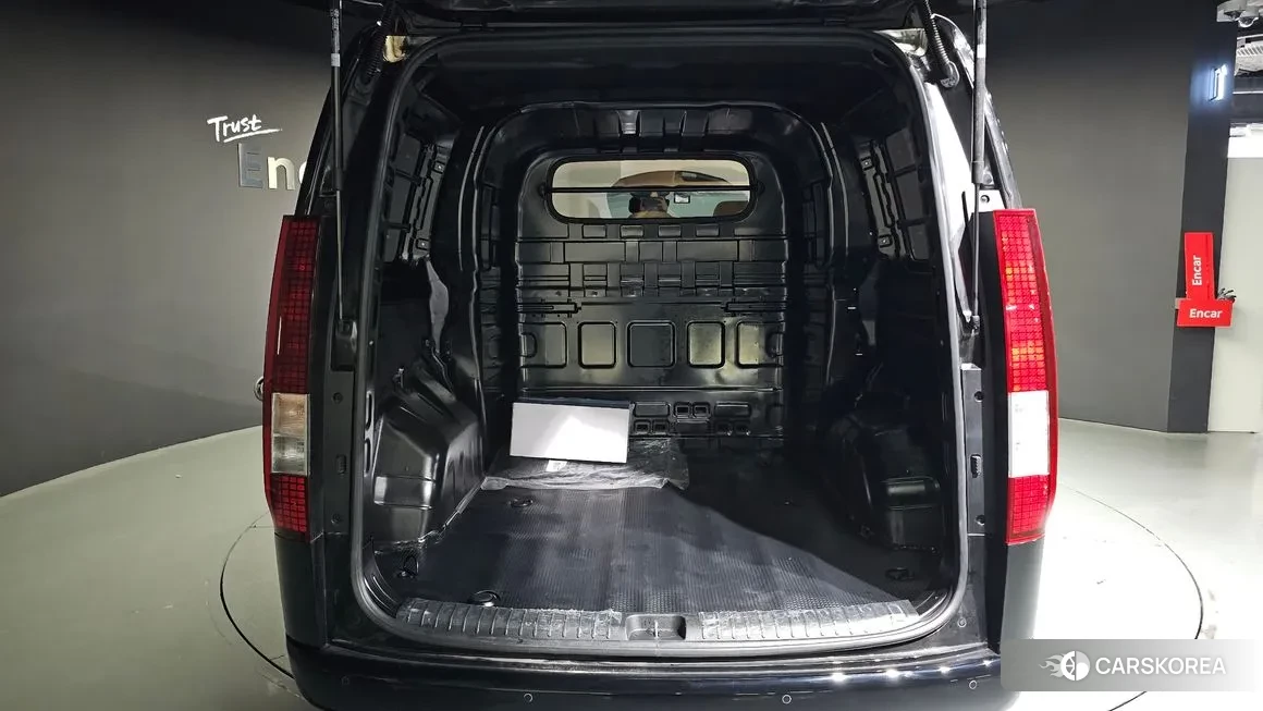 Hyundai Staria id 1688919 из Кореи 11