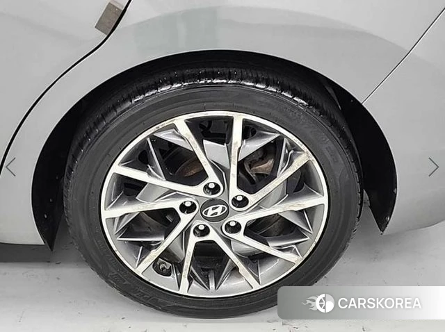 Hyundai The New Avante AD id 3845339 из Кореи 11