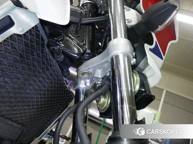 Honda CB1300SF id 3950039 из Японии 11