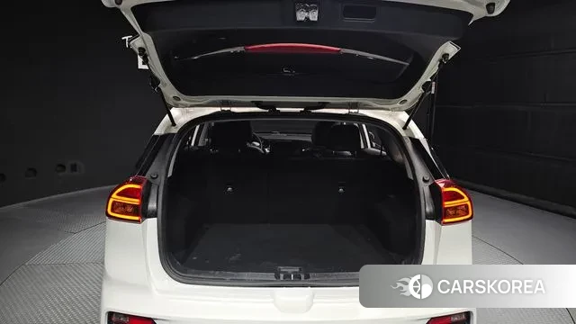 Kia Niro EV id 3483676 из Кореи 11