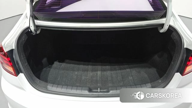 Hyundai The New Avante AD id 4849853 из Кореи 11