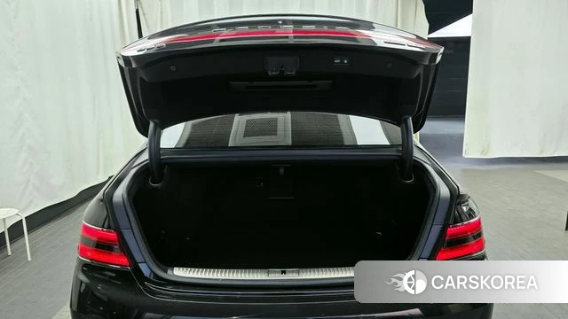 Genesis G90 id 3828875 из Кореи 11