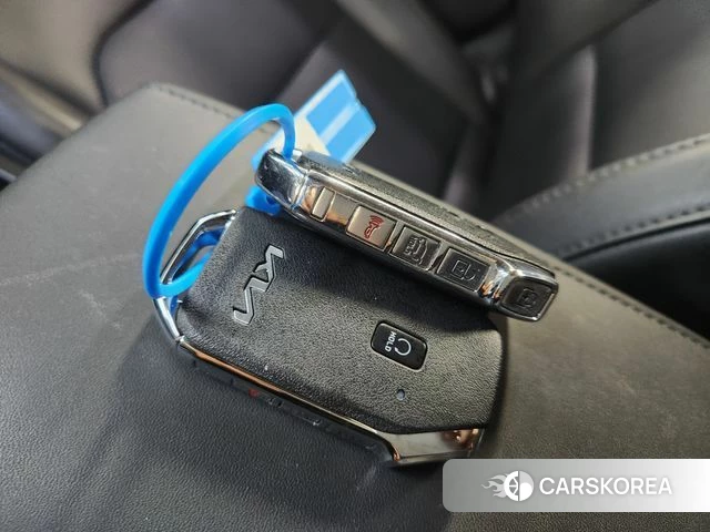 Kia Di Ol Nu Niro id 4454809 из Кореи 11