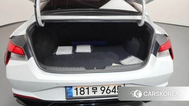 Hyundai Avante (CN7) id 3936198 из Кореи 11