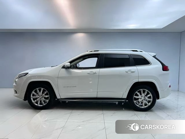 Jeep Free light id 4216893 из Китая 11