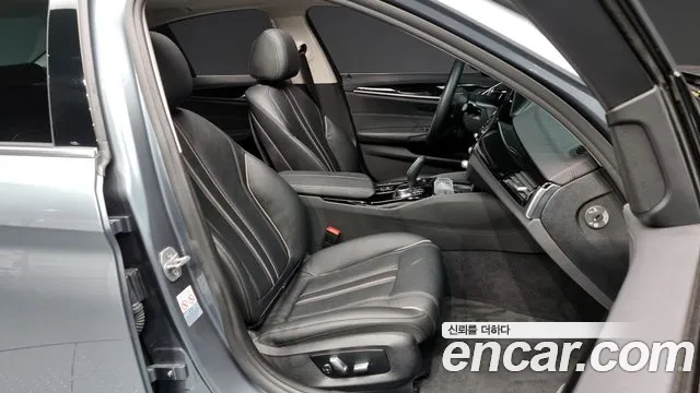 BMW 5 Series (G30) id 2629442 из Кореи 11