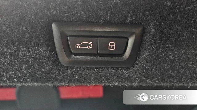 BMW 5 Series (G30) id 3838619 из Кореи 11