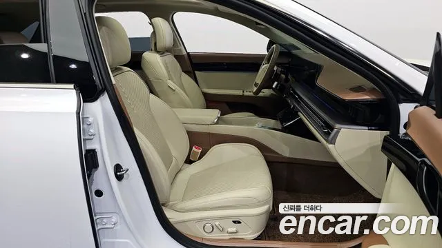 Hyundai Grandeur (GN7) id 2671705 из Кореи 11