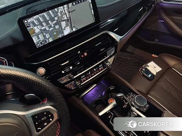 BMW 5 Series (G30) id 3620446 из Кореи 11