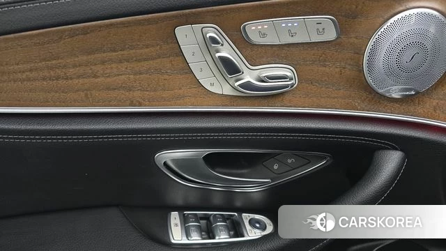 Mercedes-Benz E-Class W213 id 4900969 из Кореи 11
