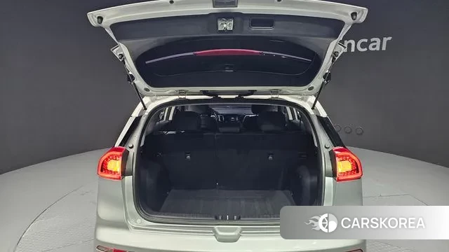 Kia Niro id 3396827 из Кореи 11