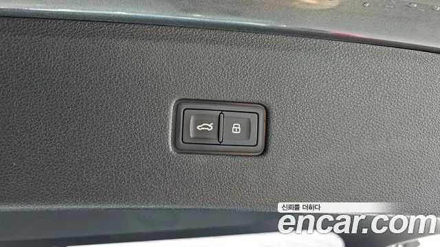 Audi Q8 (4M) id 2825978 из Кореи 11