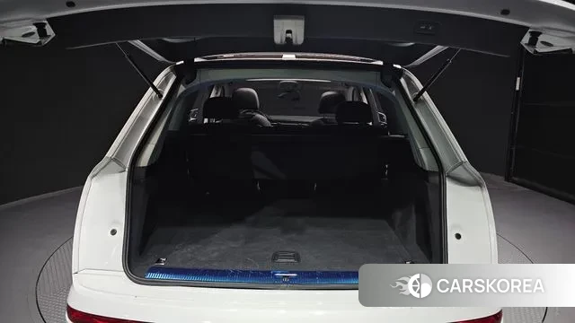 Audi Q7 (4M) id 3059457 из Кореи 11