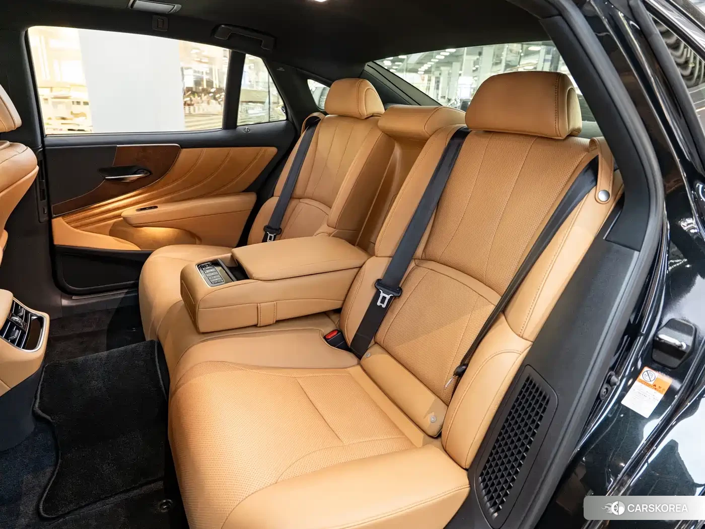 Lexus LS id 4601845 из Китая 11