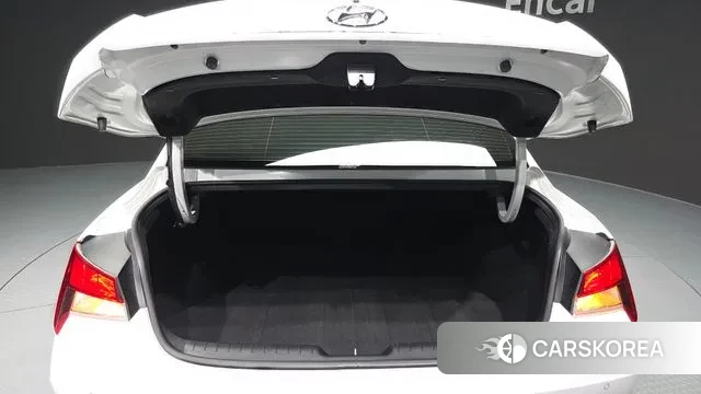 Hyundai Avante Hybrid (CN7) id 3717538 из Кореи 11