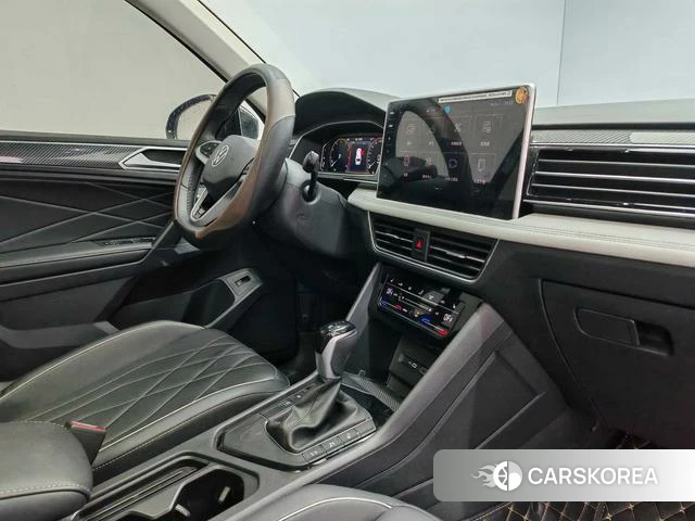 Volkswagen Tiguan L id 4262085 из Китая 11