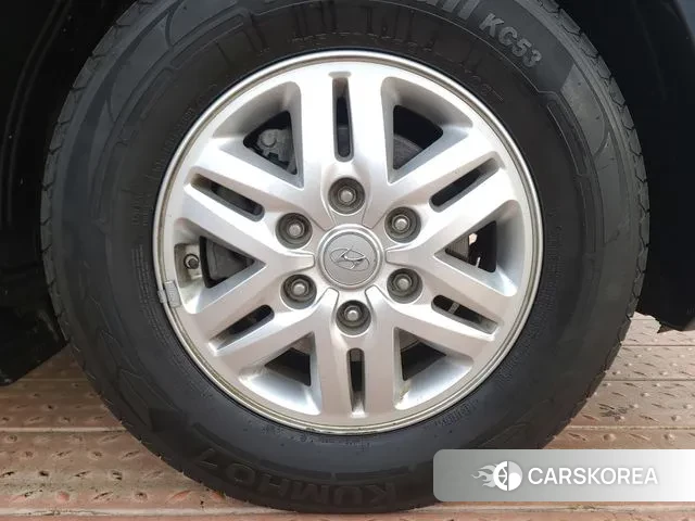 Hyundai The New Grand Starex id 3761294 из Кореи 11