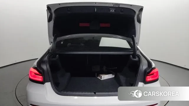 BMW 5 Series (G30) id 3027991 из Кореи 11