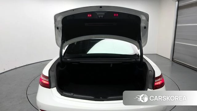 Mercedes-Benz E-Class W213 id 3807917 из Кореи 11