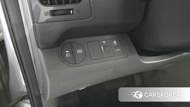 Hyundai The New Grand Starex id 4543805 из Кореи 11