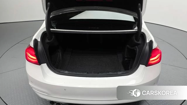 BMW 3 Series (F30) id 3925191 из Кореи 11