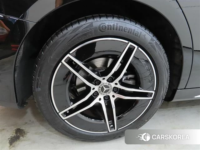 Mercedes-Benz E-Class W214 id 4589813 из Кореи 11