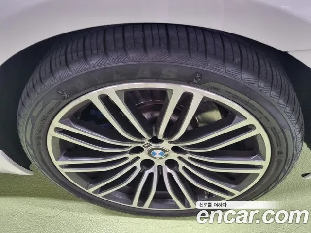 BMW 5 Series (G30) id 2896756 из Кореи 11