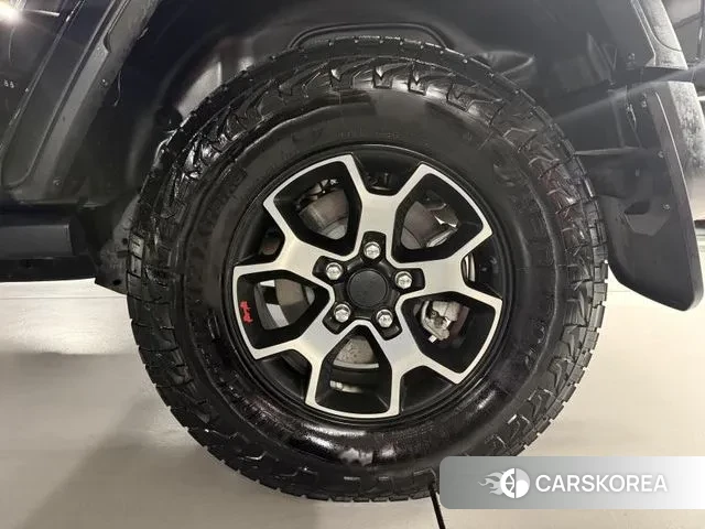 Jeep Wrangler (JL) id 3706246 из Кореи 11