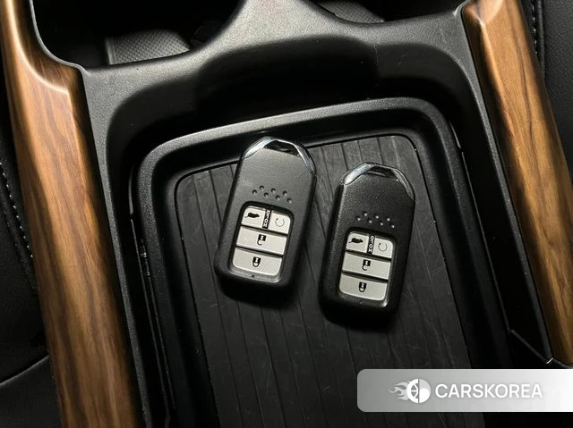 Honda CR-V 5th generation id 4202240 из Кореи 11