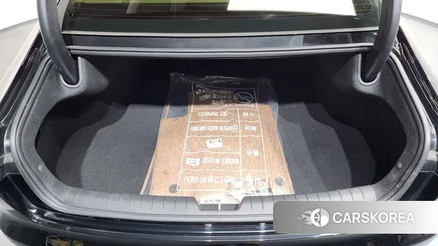 Hyundai Grandeur (GN7) id 3734874 из Кореи 11