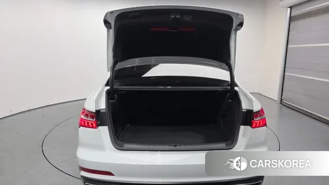 Audi A6 (C8) id 3778233 из Кореи 11