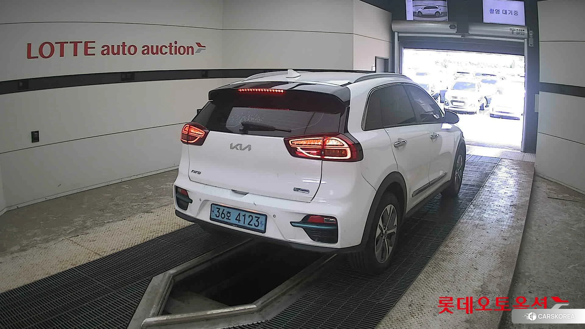 Kia Niro EV id 4498426 из Кореи 11