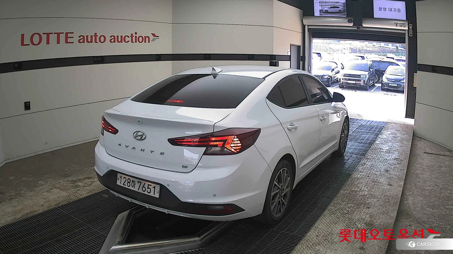 Hyundai Avante id 3882049 из Кореи 11