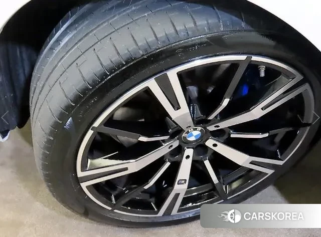 BMW 5 Series (G60) id 3487308 из Кореи 11