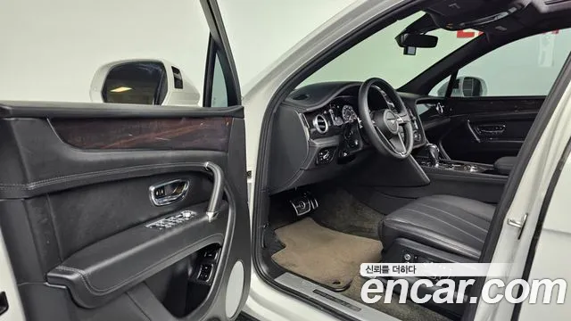Bentley Bentayga id 2701505 из Кореи 11