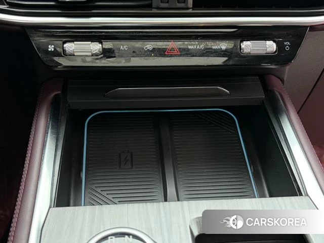 Ford Explorer id 4368271 из Китая 11