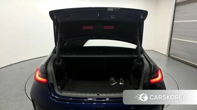 BMW 3 Series (G20) id 3786086 из Кореи 11