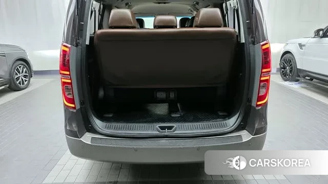 Hyundai The New Grand Starex id 3396431 из Кореи 11