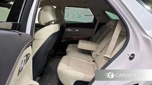 Genesis GV70 id 3477765 из Кореи 11