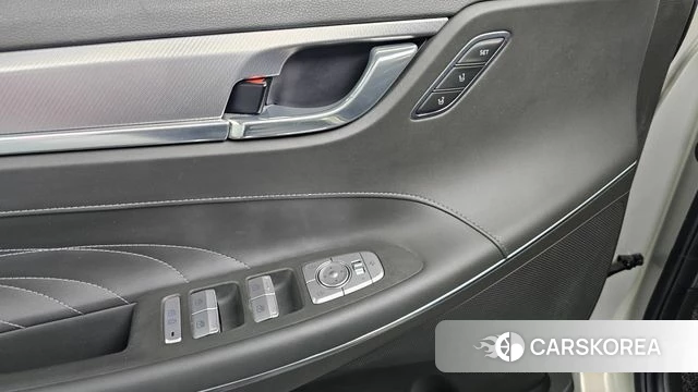 Hyundai The New Grandeur IG Hybrid id 4900091 из Кореи 11