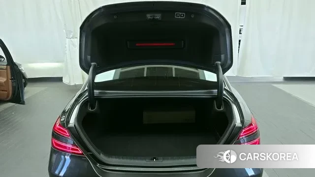 Genesis The New G70 id 3366922 из Кореи 11