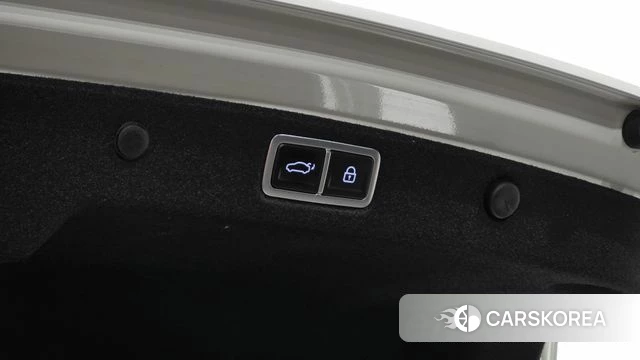 Hyundai Grandeur Hybrid (GN7) id 4608140 из Кореи 11